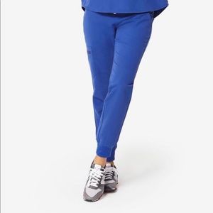 Figs Zamora Winning Blue Scrub joggers Size Medium